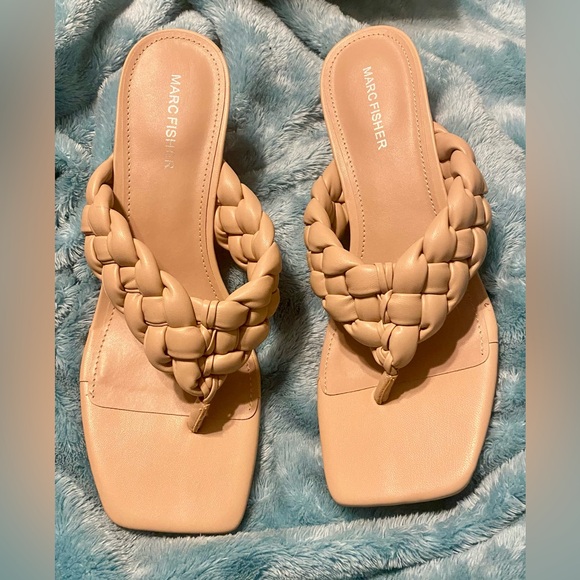 NIB Marc Fisher Galynite Braided Thong Heel Sandals 9M - Picture 6 of 12
